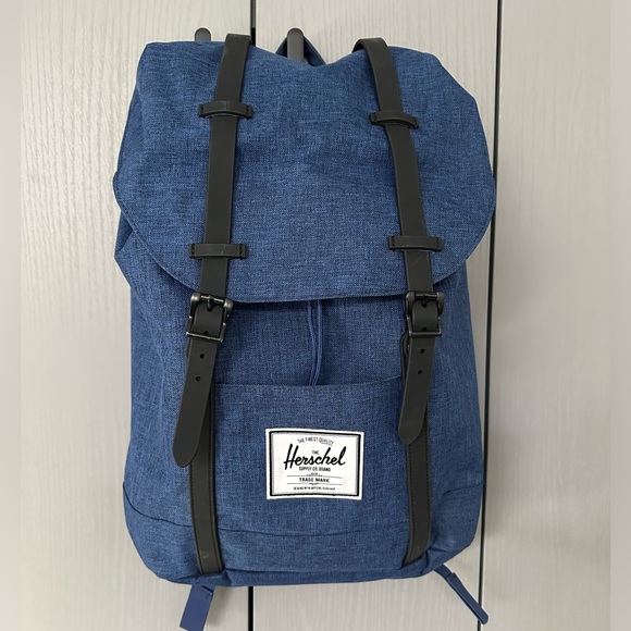 Lo Sons Hanover Deluxe Laptop Backpack 26L